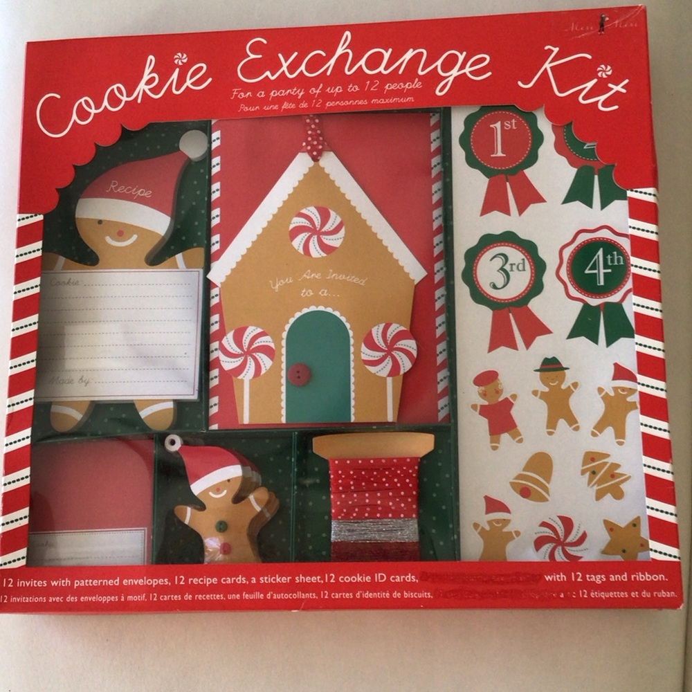 Meri Meri - Green and Red Gingerbread Man Motif Cookie Exchange Kit For 12